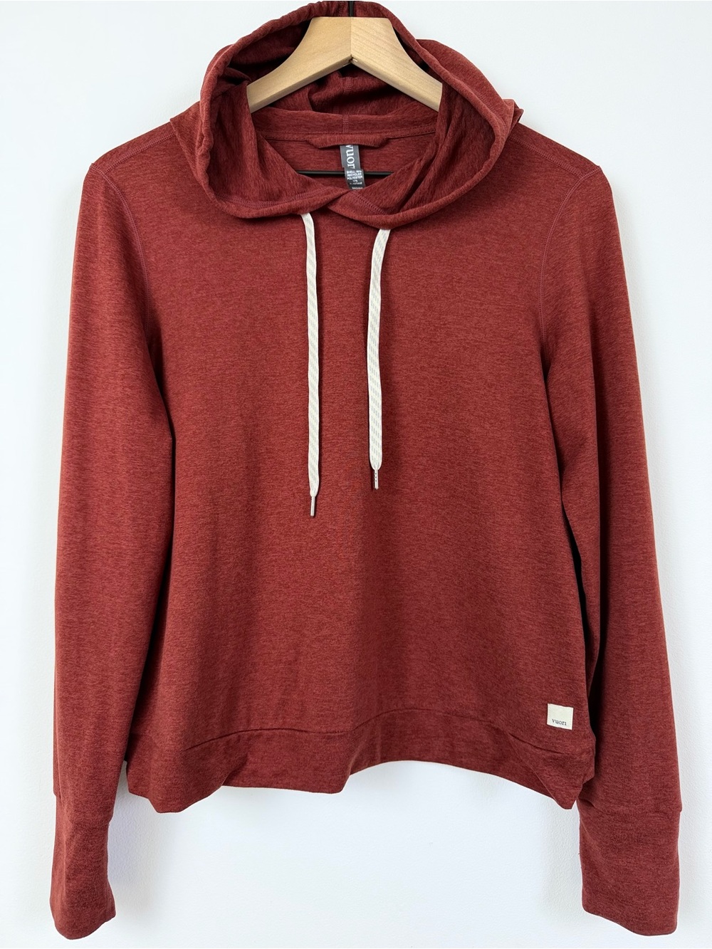 Vuori Halo Essential Hoodie DreamKnit Currant Heather VW226